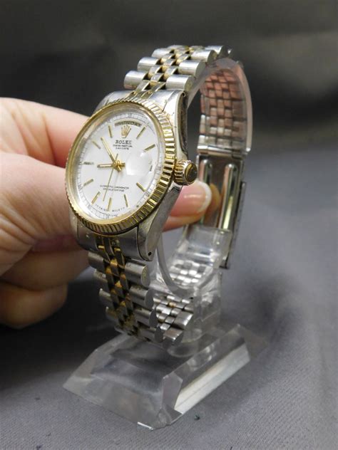 do replica watches need battery|why are replica watches bad.